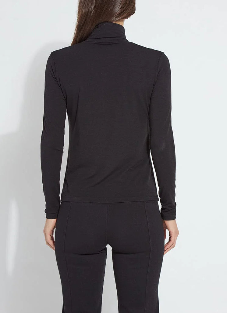 Lyssential Longsleeve Turtlneck