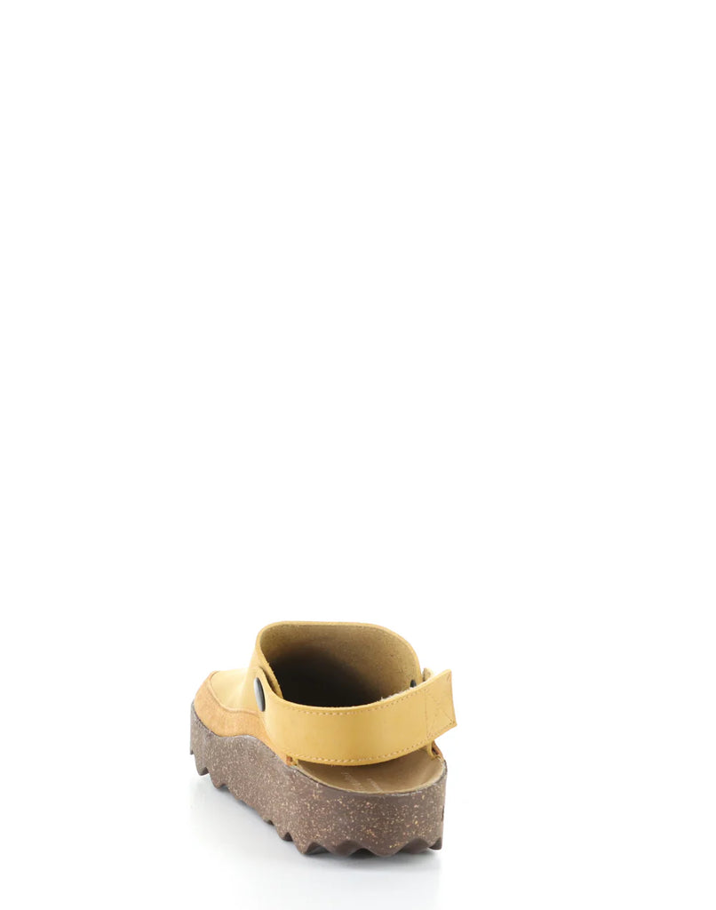 Chuck Camel Sling Back