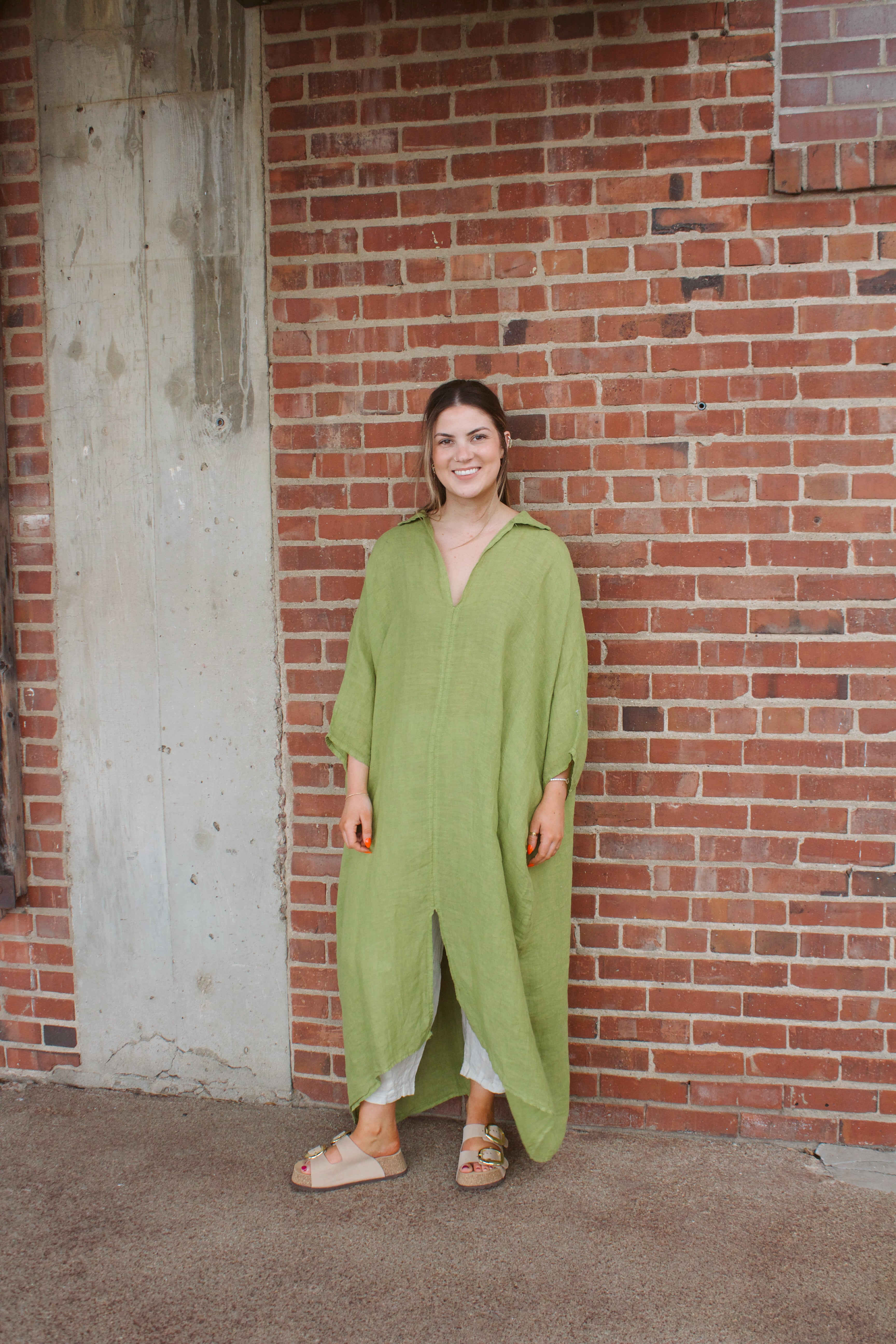 Linen Kaftan | Threads