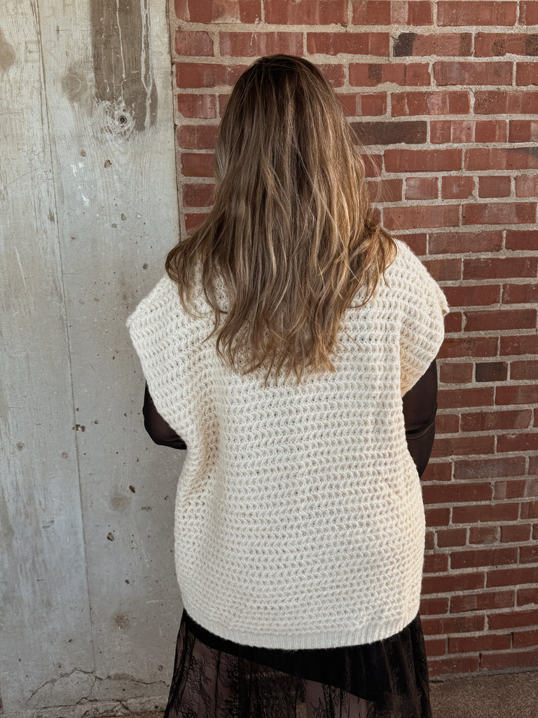 Sleeveless Cardi Off White