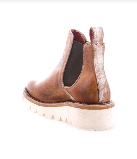 Novel II Tan Boot